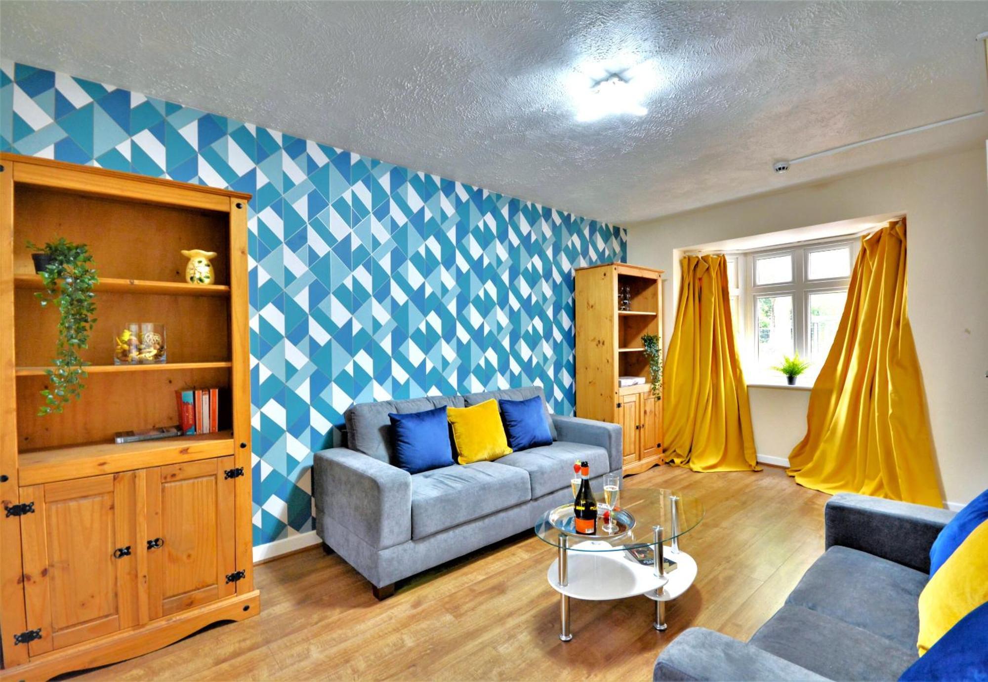 Manchester Townhouse By Bevolve - 4 Bedrooms - Free Parking ภายนอก รูปภาพ